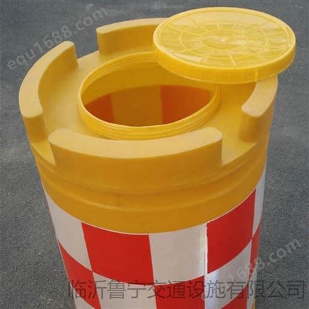 山东塑料防撞桶报价 山东交通防撞桶厂家 鲁宁交通 质量可靠
