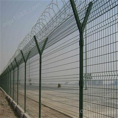 机场护栏网 机场中间的护栏 刺网护栏的报价