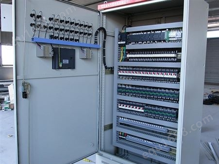空调PLC控制柜